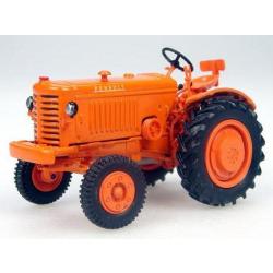 UNIVERSAL HOBBIES RENAULT 3042 w pudełku - 1