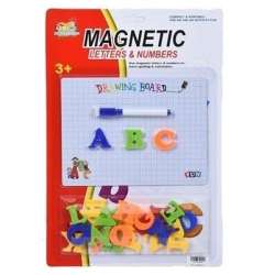 Tablica z magnetycznymi literami
