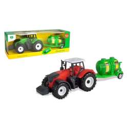 Traktor z napędem i beczką mix