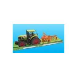 Traktor z maszyną rolniczą