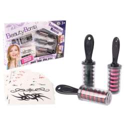 Akademia mody tatuaże z kolorowymi włosami