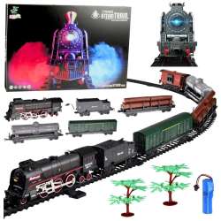 Parowóz na torach ze świełem, dżwiękiem i dymem - 1