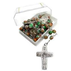 Różaniec zielony w pudełku ze świętymi - 1