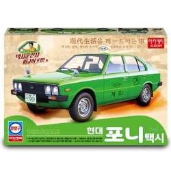 Model plastikowy Hyundai Pony gen. 1 Taxi 1/24 (GXP-883825) - 1