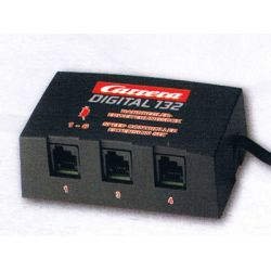 CARRERA DIGITAL 132 ROZSZERZENIE STACJI DO KONTROLERÓW (30348) - 1