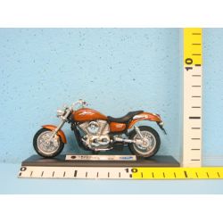 WELLY 1:18 12166 KAWASAKI VULCAN 1500 MEAN STREAK - 2
