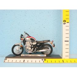 WELLY 1:18 12173 TRIUMPH THUNDERBIRD - 2