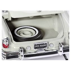 SUN STAR 1:18 NASH AMBASSADOR AIRFLYTE 5111 - 4