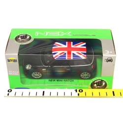 Welly 1:34 New Mini Hatch - zielony z flagą brytyjską - 2