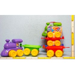 CIUCHCIA Z 2 WAGONIKAMI - 1
