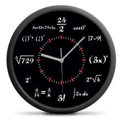 Zegar ścienny z działaniami matematycznymi